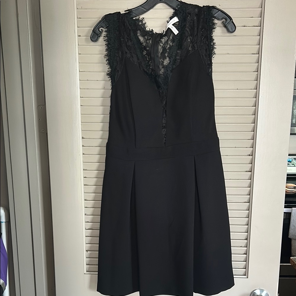 BCBGeneration Black Sheath Mini Dress V-neck Cocktail